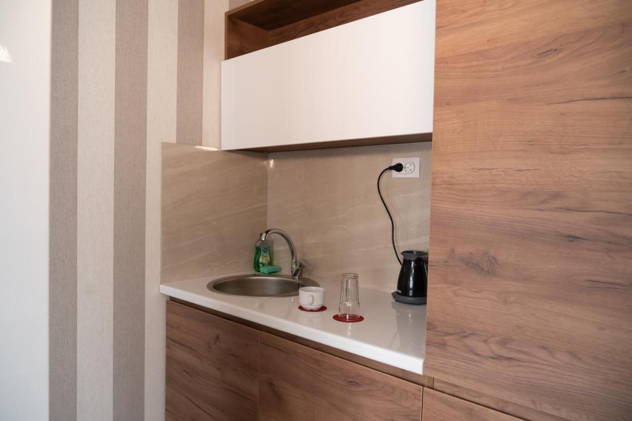 Studio Apartments Maksimovic Ниш Экстерьер фото