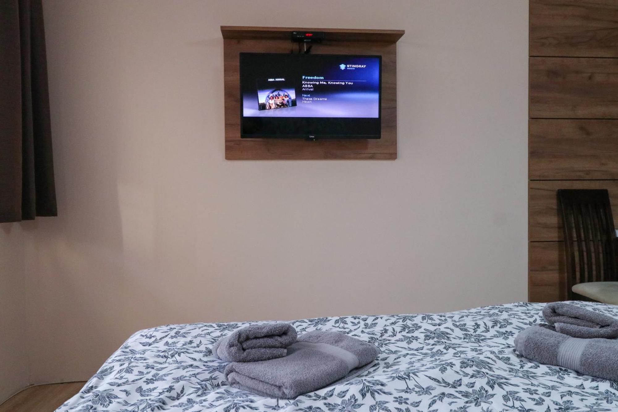 Studio Apartments Maksimovic Ниш Экстерьер фото