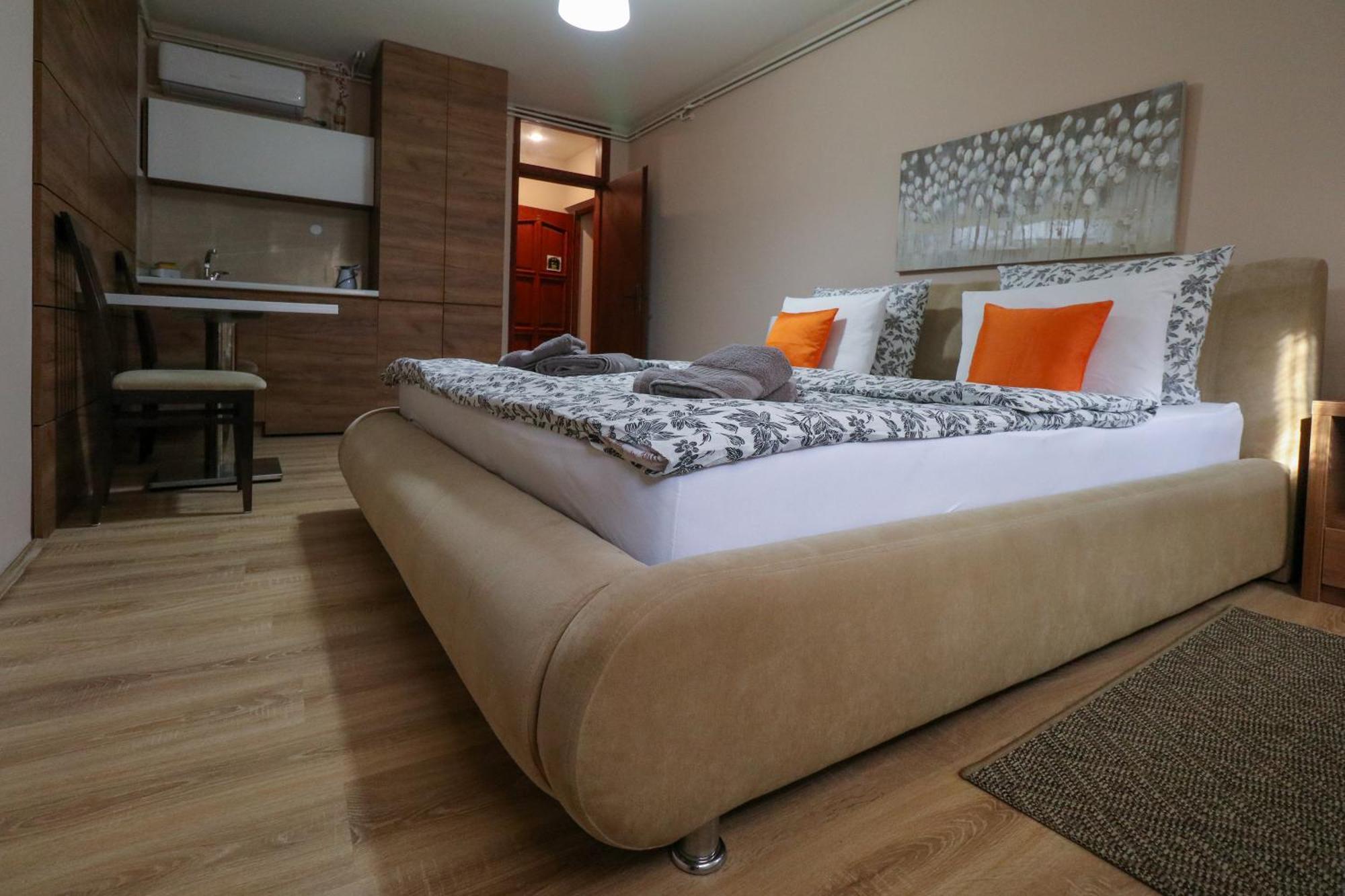 Studio Apartments Maksimovic Ниш Экстерьер фото